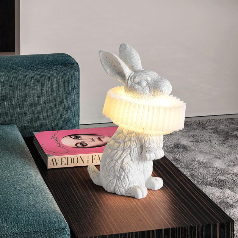 BunnyBright Kreative LED Tischlampe | Resin-Häschen-Design | Warm- & Weißlicht | Deko & Stimmungslicht für Zuhause