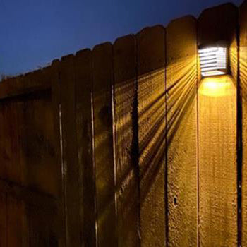 SolarVista LED Wandleuchte | Trapezdesign | Wasserdicht | Solar Außenbeleuchtung | Energieeffizient