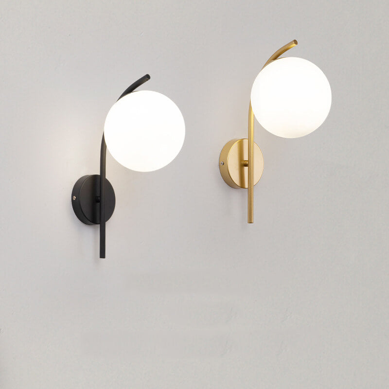 GlobeArc Nordic LED Wandleuchte | Glas-Kugel | 1-flammig | Modernes Design | Deko für Zuhause