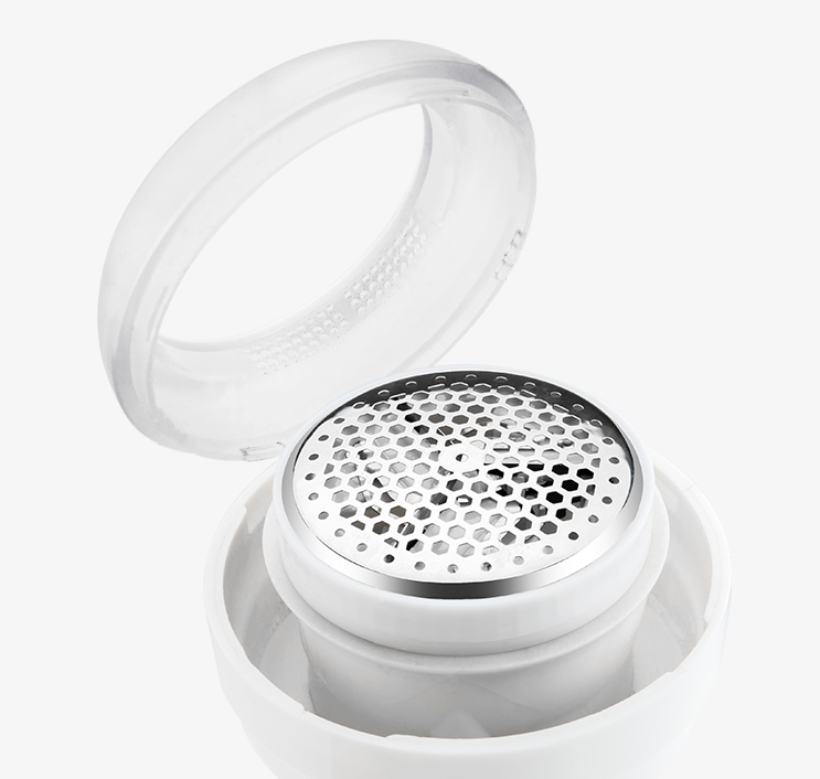 FuzzFree MultiMotion Wiederaufladbarer Fusselentferner | Kabellos & Effizient | Für Kleidung & Textilien