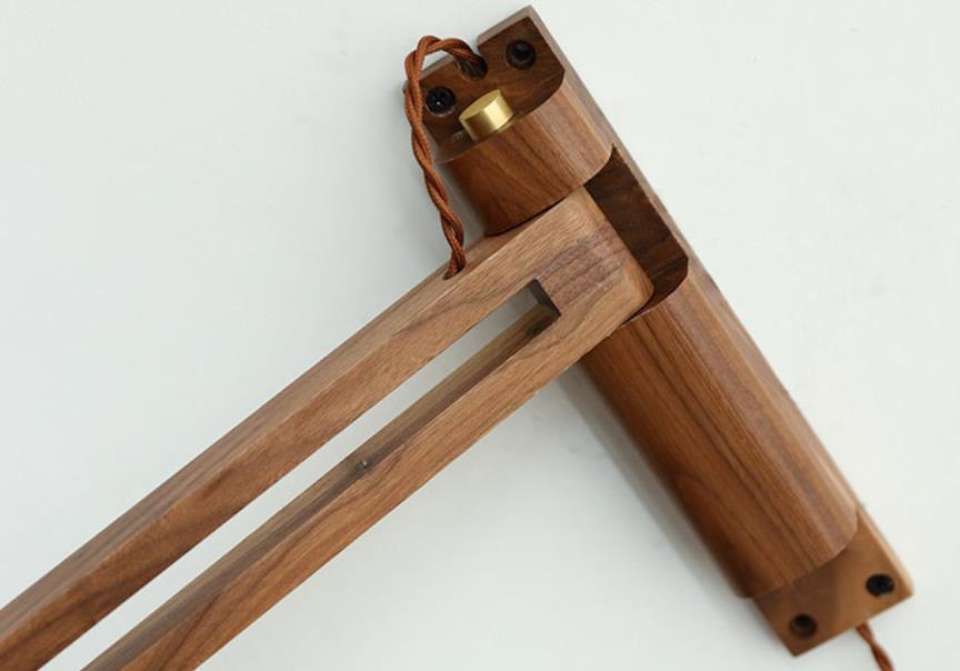 LumiFold Nordic Design Wandlampe | Milchweißes Glas | Holzdesign | Verstellbar | Stilvoll für Zuhause