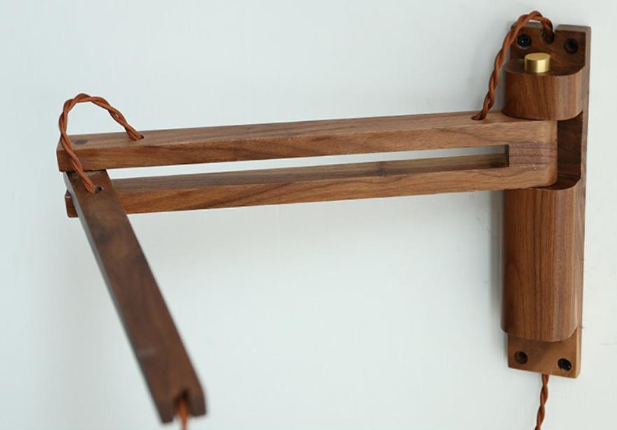 LumiFold Nordic Design Wandlampe | Milchweißes Glas | Holzdesign | Verstellbar | Stilvoll für Zuhause