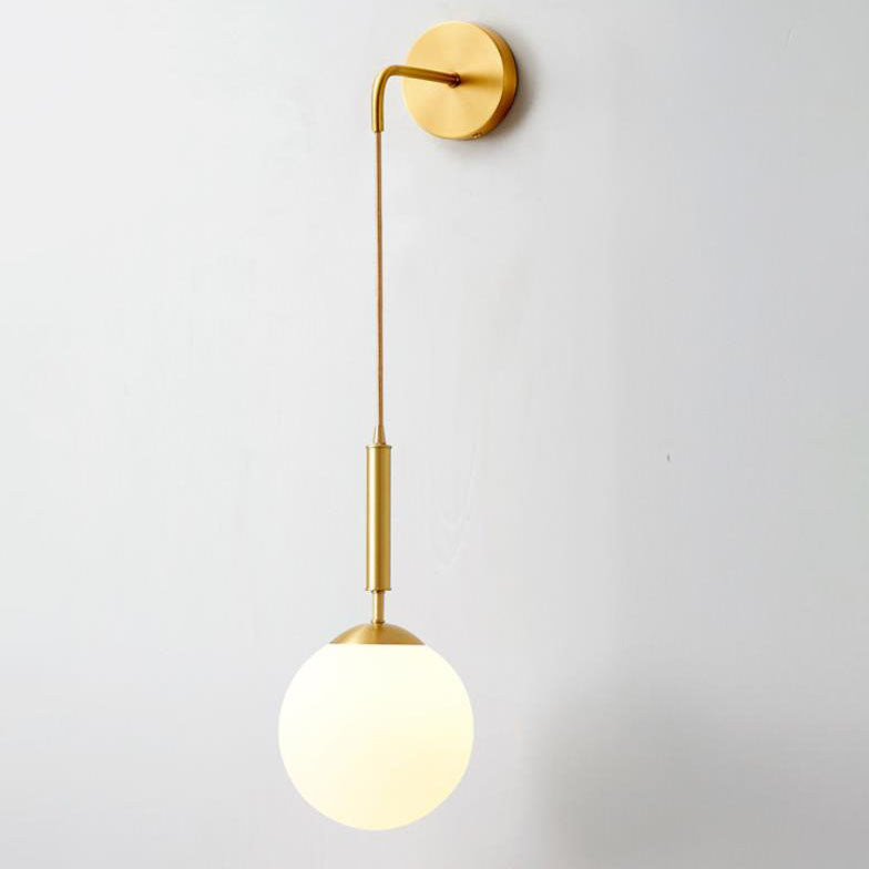 Orbique Minimalistische Wandleuchte | Nordic Design | Runde Glaskugel & Kupfer | 1-flammige Wandlampe