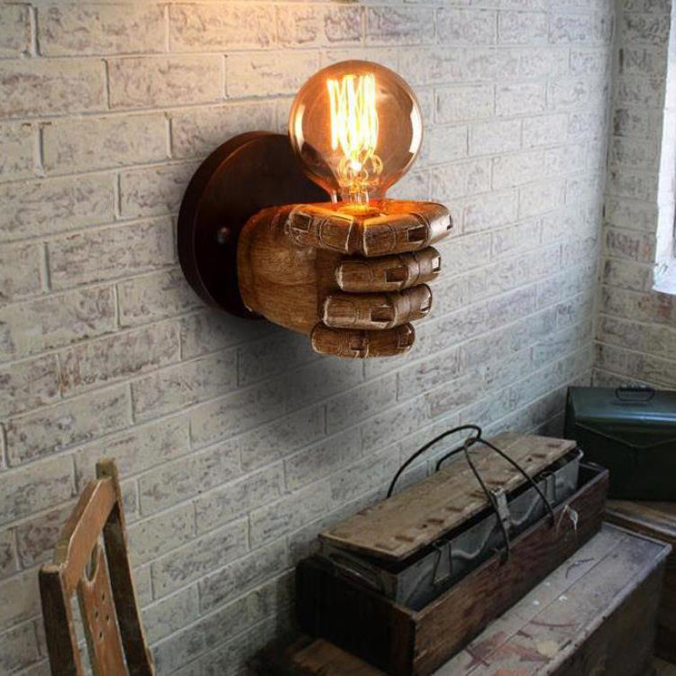 CastForte Vintage Wandlampe mit Harz-Faust-Design | 1 Licht | Einzigartige Beleuchtung für Wohnzimmer & Büro