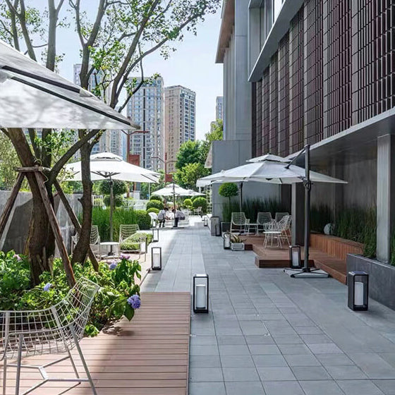 LumiSquare LED Gartenleuchte | Minimalistisches Design | Edelstahlrahmen | Wetterfest | Für Außenbereiche und Terrassen