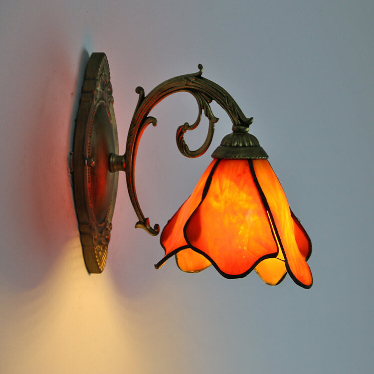 TiffanyBloom Vintage Glas Wandlampe | Buntglas | Einzigartiges Design | Beleuchtung für Zuhause