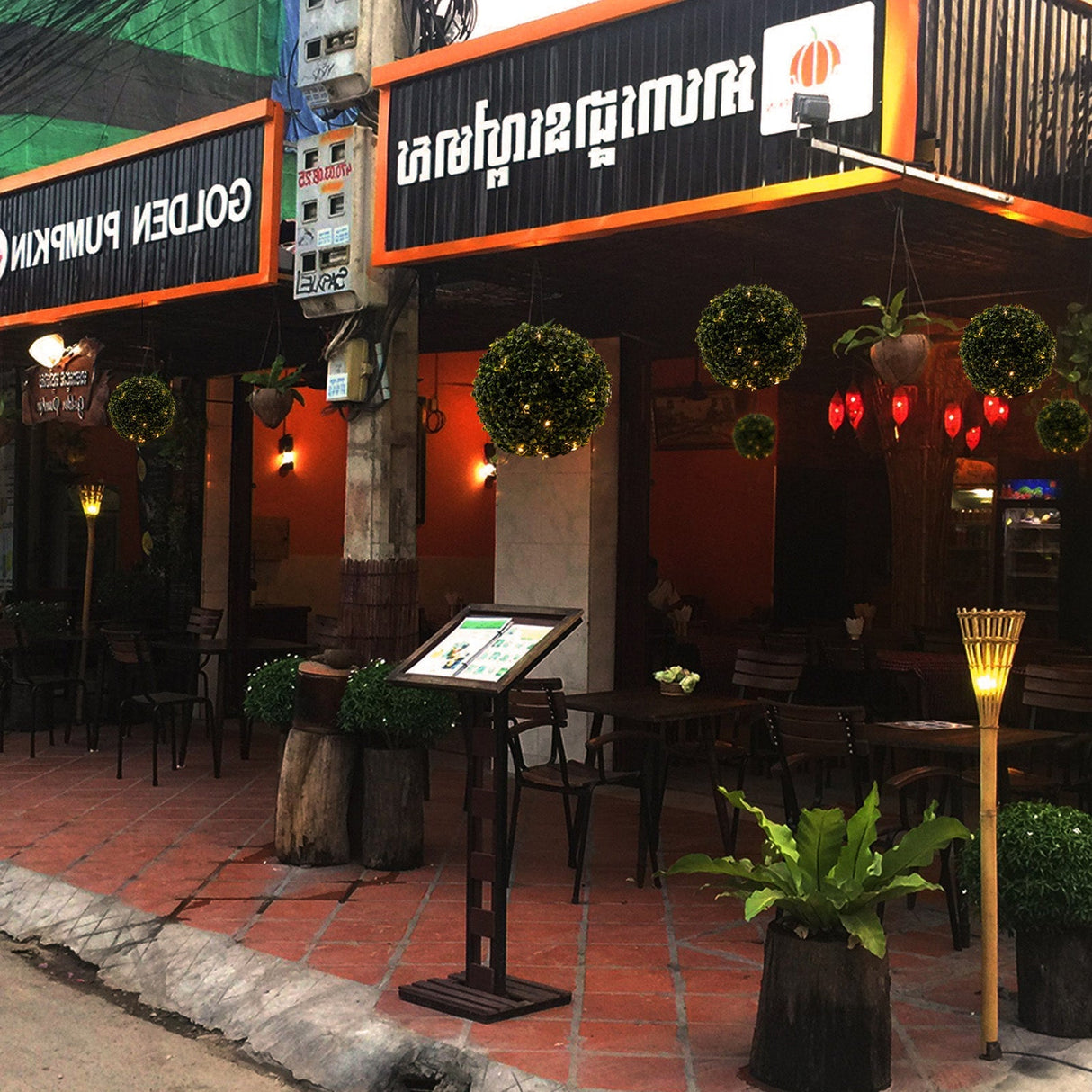 Verdora LED Solarleuchte | Grasball-Design | Wasserdicht | Solarbetrieben | Gartenbeleuchtung