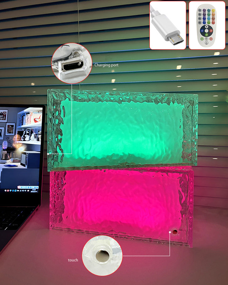 FrostGlow RGB LED Tischlampe | Acryl Eiswürfel Design | Dekoratives Stimmungslicht | Wiederaufladbar