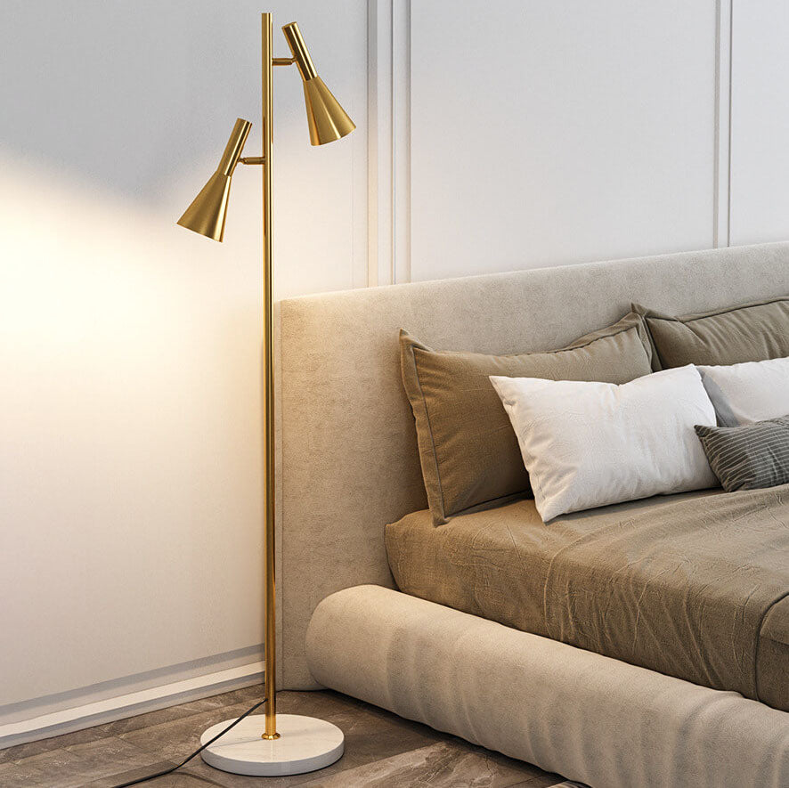 LumoHorn Nordic Design Stehlampe | Minimalistische Drehbare 2-Licht Lampe | Modernes Stehleuchten-Design