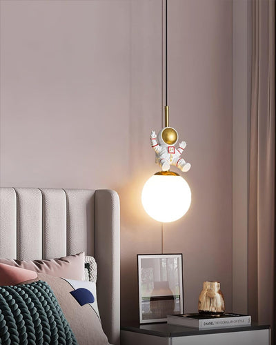 CelestiShade Elegante Pendelleuchte im Mond-Schatten-Design | Stimmungslicht für Zuhause