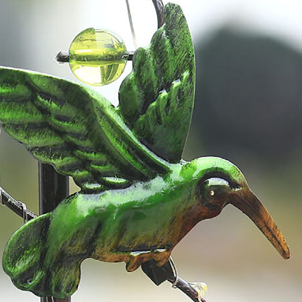 GardenGlow Solar Gartenleuchte | Metall-Design | Schmetterling, Libelle, Kolibri | Landschaftsbeleuchtung