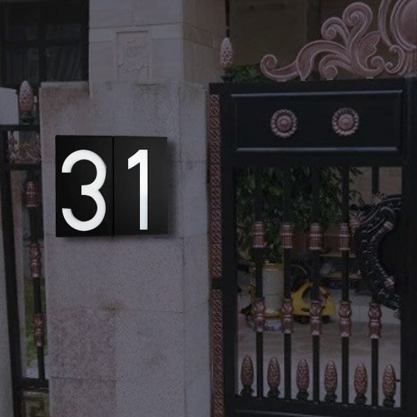 LumenSign Solar LED Wandleuchte | Türschild mit RGB-Beleuchtung | Außenleuchte | Modernes Design