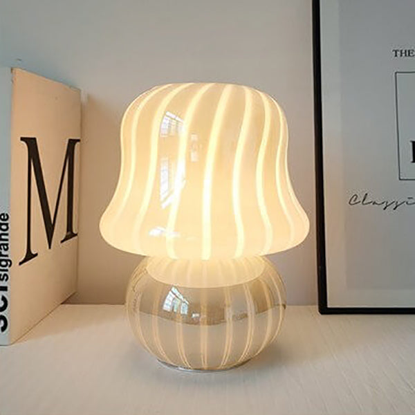 MushLume Glas Tischlampe | Französisches Design | Handgefertigt | Pilzform | Deko & Beleuchtung