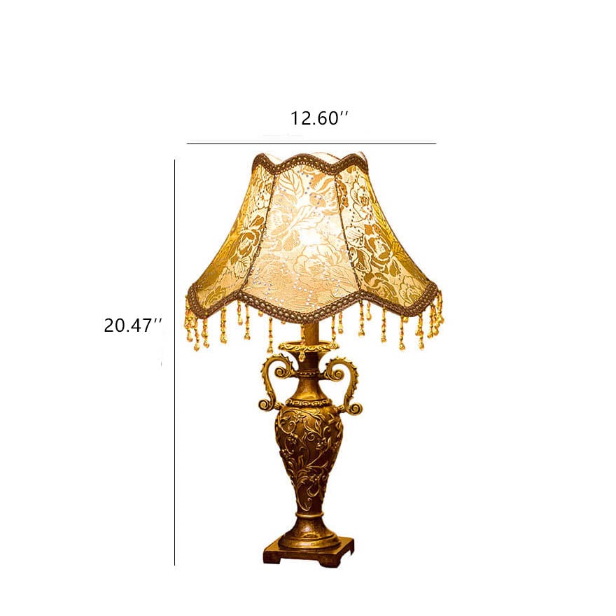 LumiVintage Europäische Tischlampe | Antikes Design | Stoffschirm | Stimmungsvolle Beleuchtung