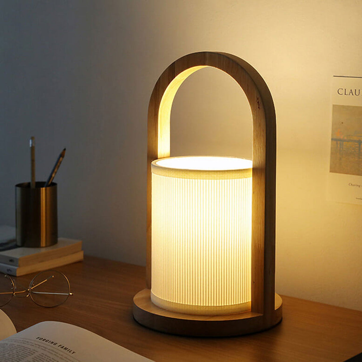 LinoGlow Nordic Design Tischlampe | Tragbares Holz- & Stoffdesign | Dimmbar | 3 Lichtfarben