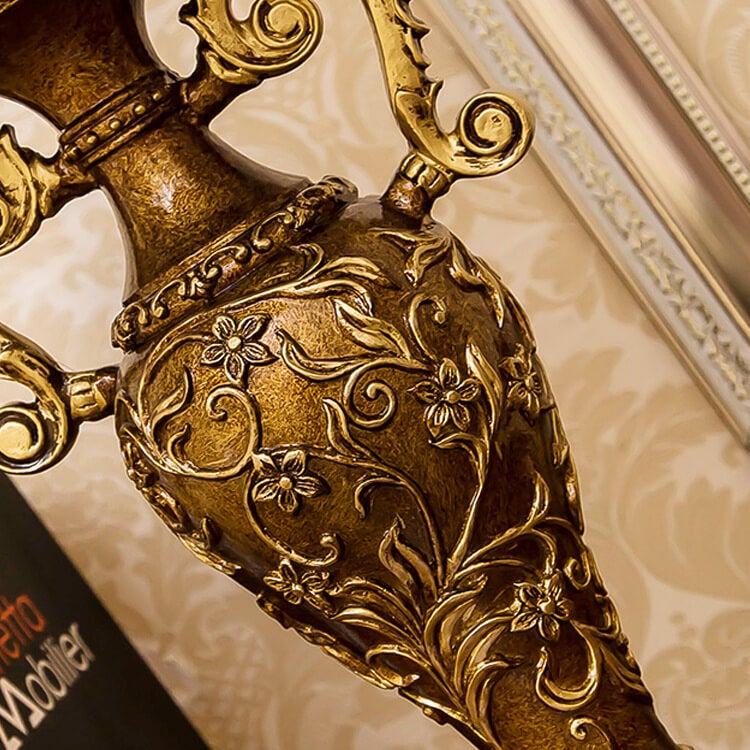 LumiVintage Europäische Tischlampe | Antikes Design | Stoffschirm | Stimmungsvolle Beleuchtung