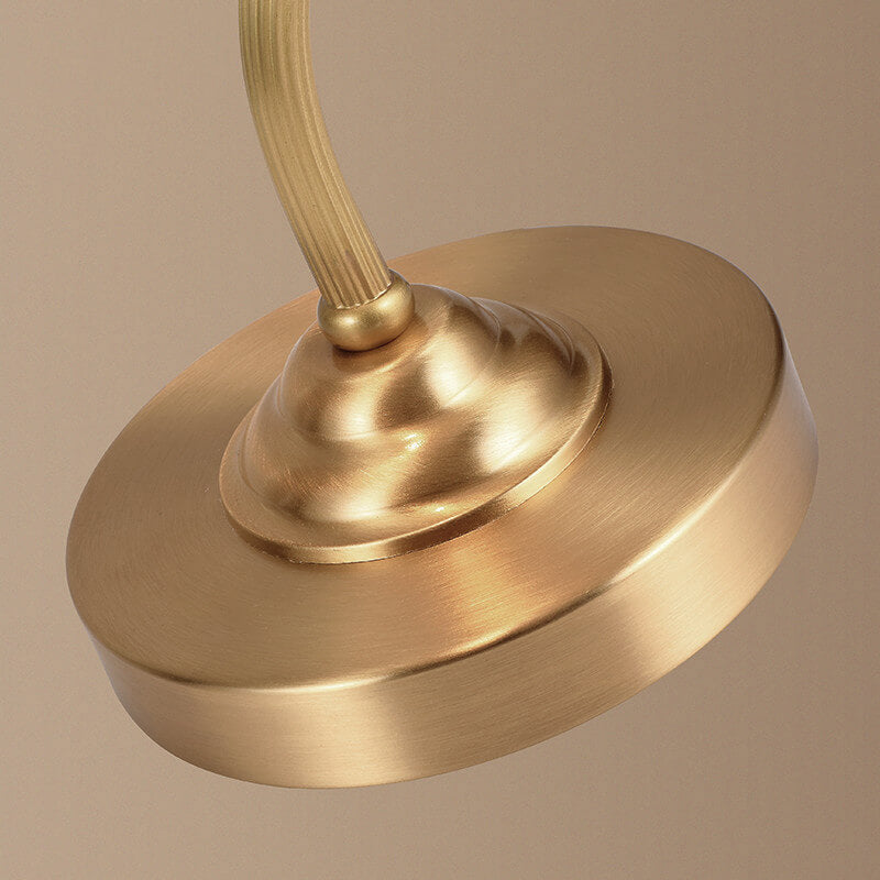 LustrePetal Vintage Tischlampe | Messing & Glasblüten-Design | Elegante 1-Licht Lampe | Dekoratives Licht