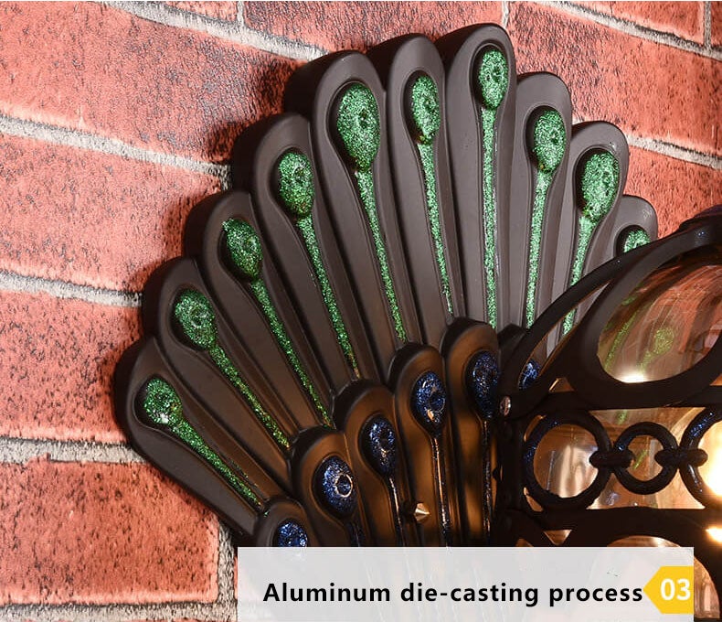 Solario Vintage Outdoor Wandlampe | Europäisches Pfauen-Design | Wetterfest | Hochwertige Außenbeleuchtung