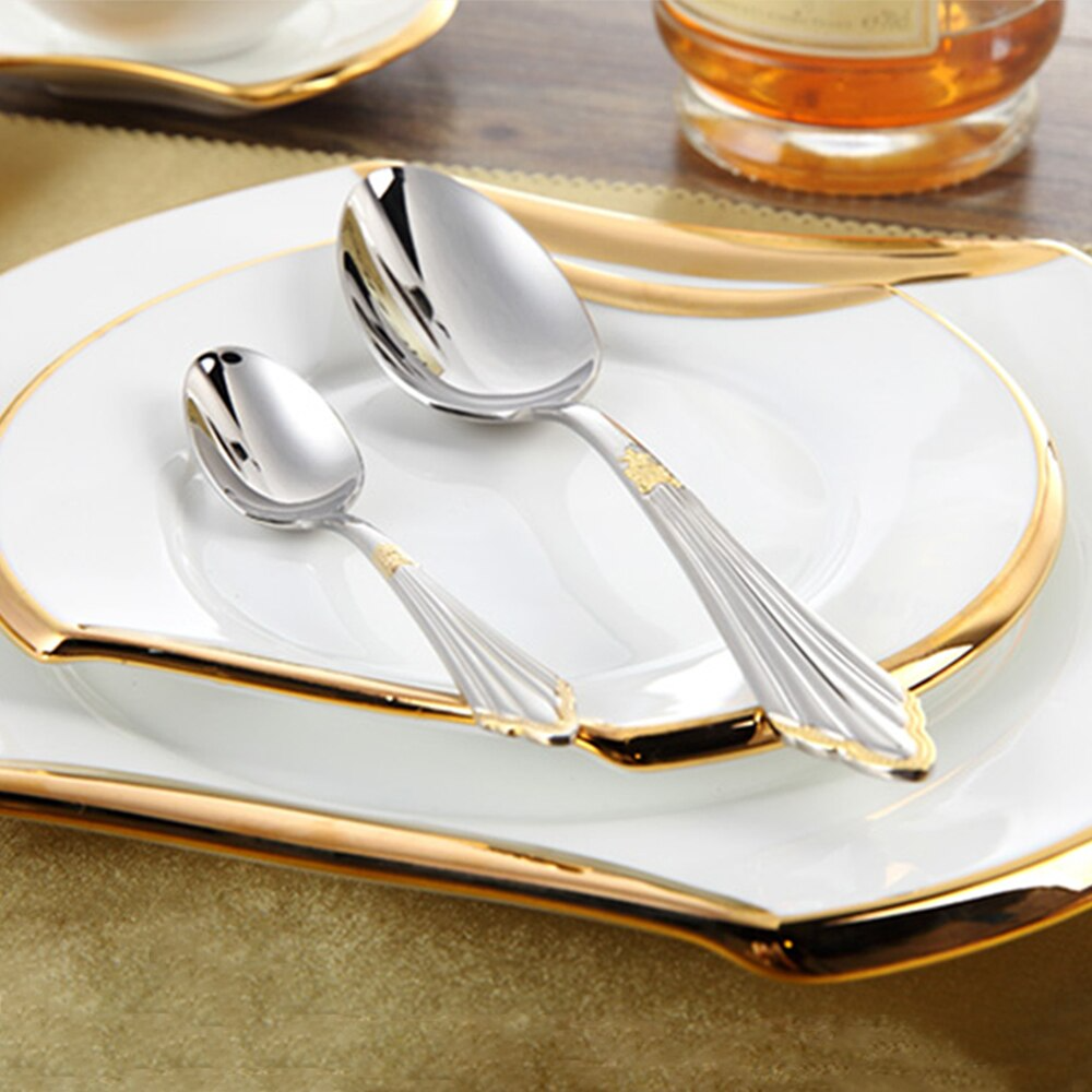 EleganceLux Premium Besteck Set | 24-teilig | Edelstahl Besteck mit Gold-Akzenten | Modern & Zeitlos für Zuhause
