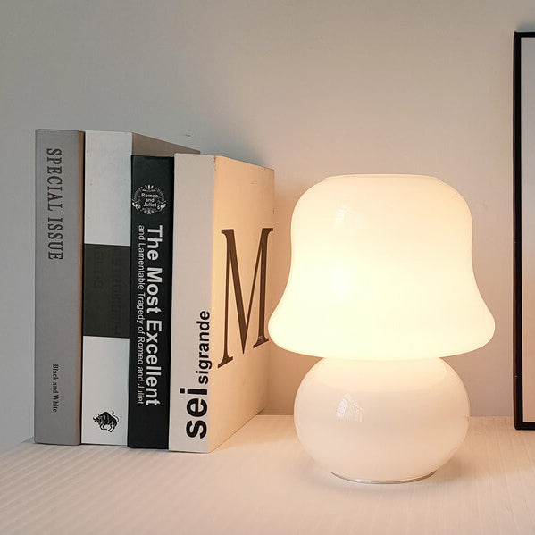 MushLume Glas Tischlampe | Französisches Design | Handgefertigt | Pilzform | Deko & Beleuchtung