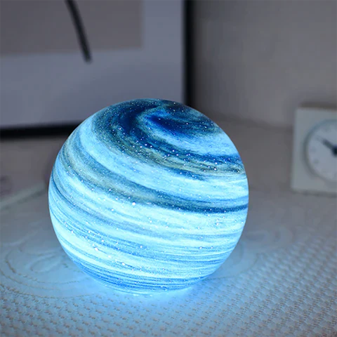 CelestialGlass Mondlampe | Elegante LED-Glaslampe | Stimmungslicht für Zuhause | Planetarische Deko | USB-Aufladung