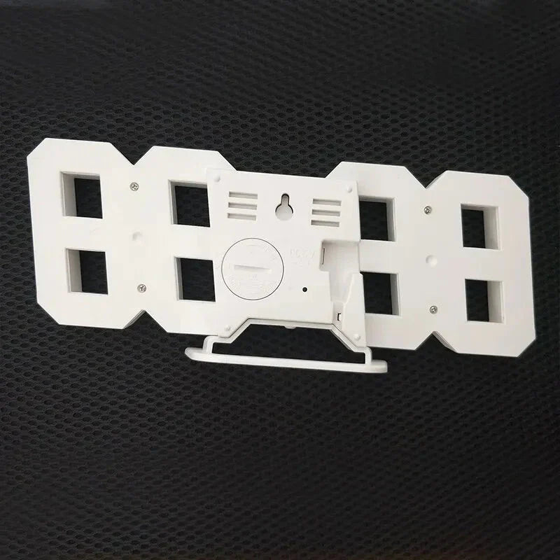 TimeGlow 3D LED Digitaluhr | USB-Stecker | Multifunktional | Leuchtende Wanduhr | Elektronische Uhr | Wohnkultur