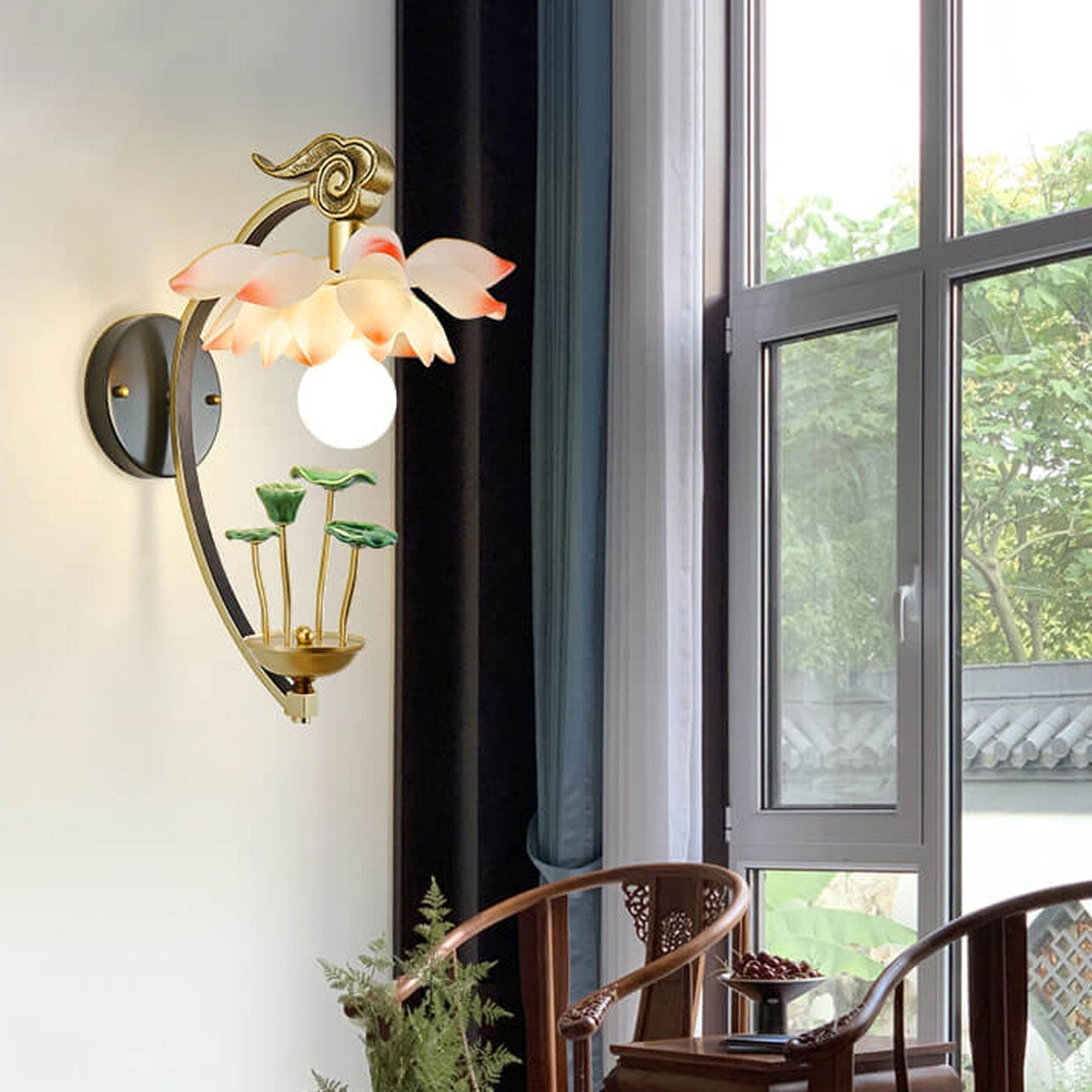 LotuLume Wandlampe | Modernes Lotus-Design aus Keramik & Harz | Elegante 1-Flammige Wandleuchte