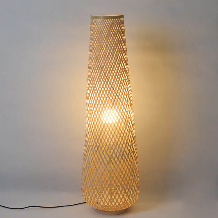 BambooGlow Design Stehleuchte | LED-Bambuslampe | Handgefertigt | Stimmungslicht | Dekorative Beleuchtung für Zuhause
