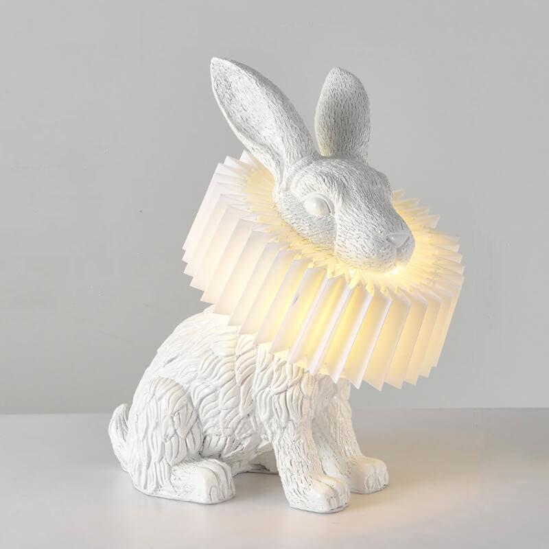 BunnyBright Kreative LED Tischlampe | Resin-Häschen-Design | Warm- & Weißlicht | Deko & Stimmungslicht für Zuhause