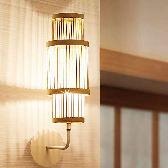ZyloBeam Wandleuchte | Modernes Bambusdesign | Zylindrische 1-Licht Wandleuchte | Stilvolle Beleuchtung für Wohnräume