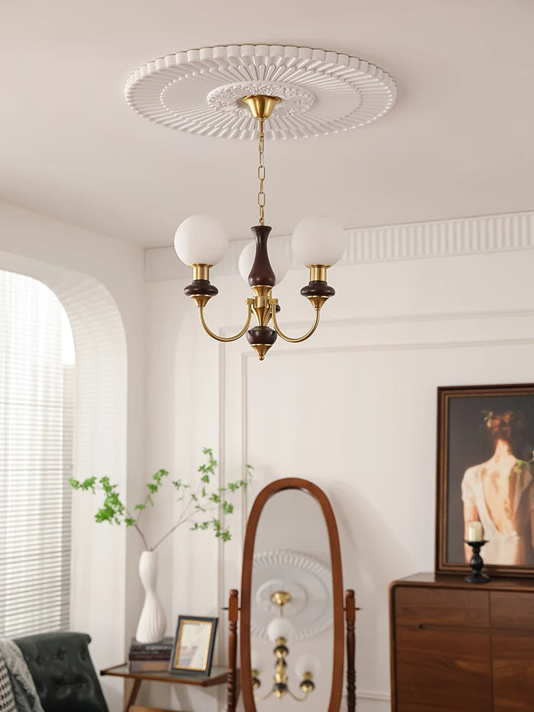 LumiCrown Vintage Kronleuchter | Klassisches Design | Kristallbeleuchtung | Stilvolle Innenbeleuchtung