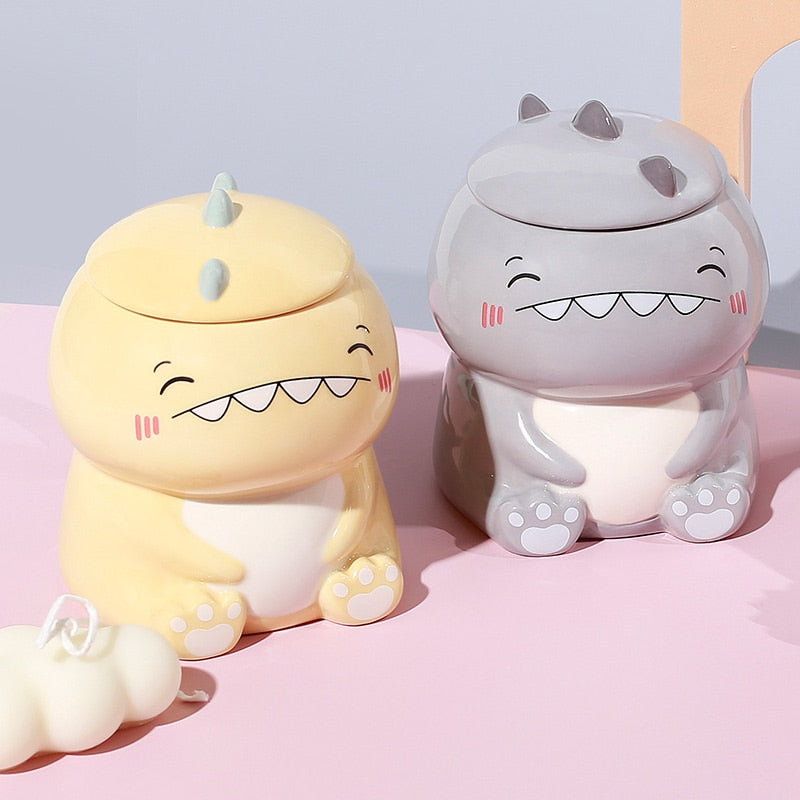 DinoSip Kreative Keramik Kaffeetasse | 450ml | Mit Löffel | Handbemalt | Milch- und Teebecher | Geschenkidee