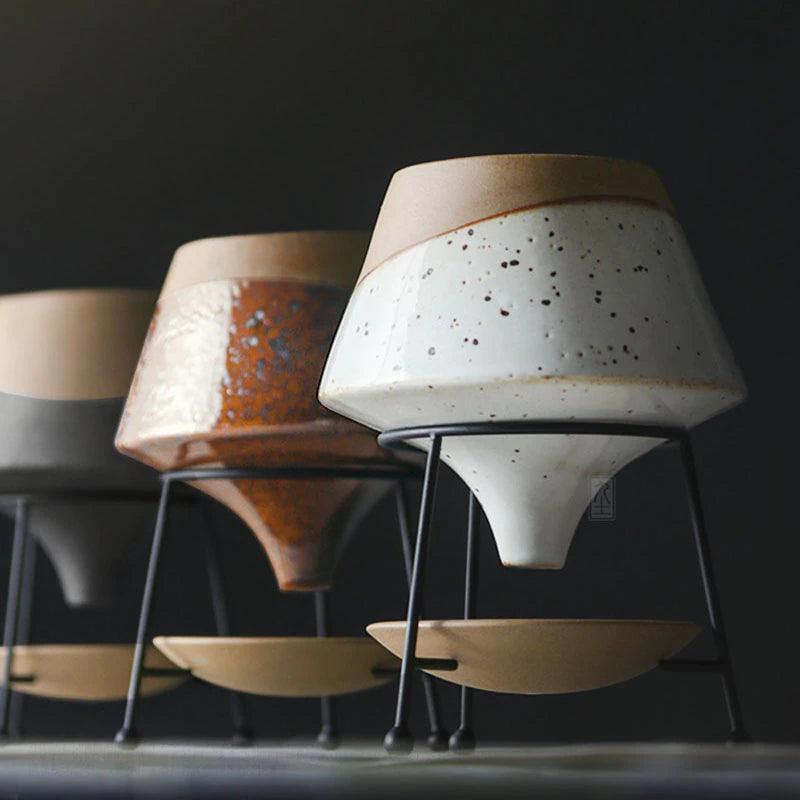 ClayDrop Teardrop Pflanztopf mit Untersetzer | Eleganter Tontopf für moderne Deko