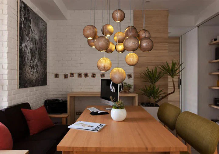 LumiOrba Moderne Hölzerne Kugel Pendelleuchte | Nordic Design | Vielseitige Beleuchtung