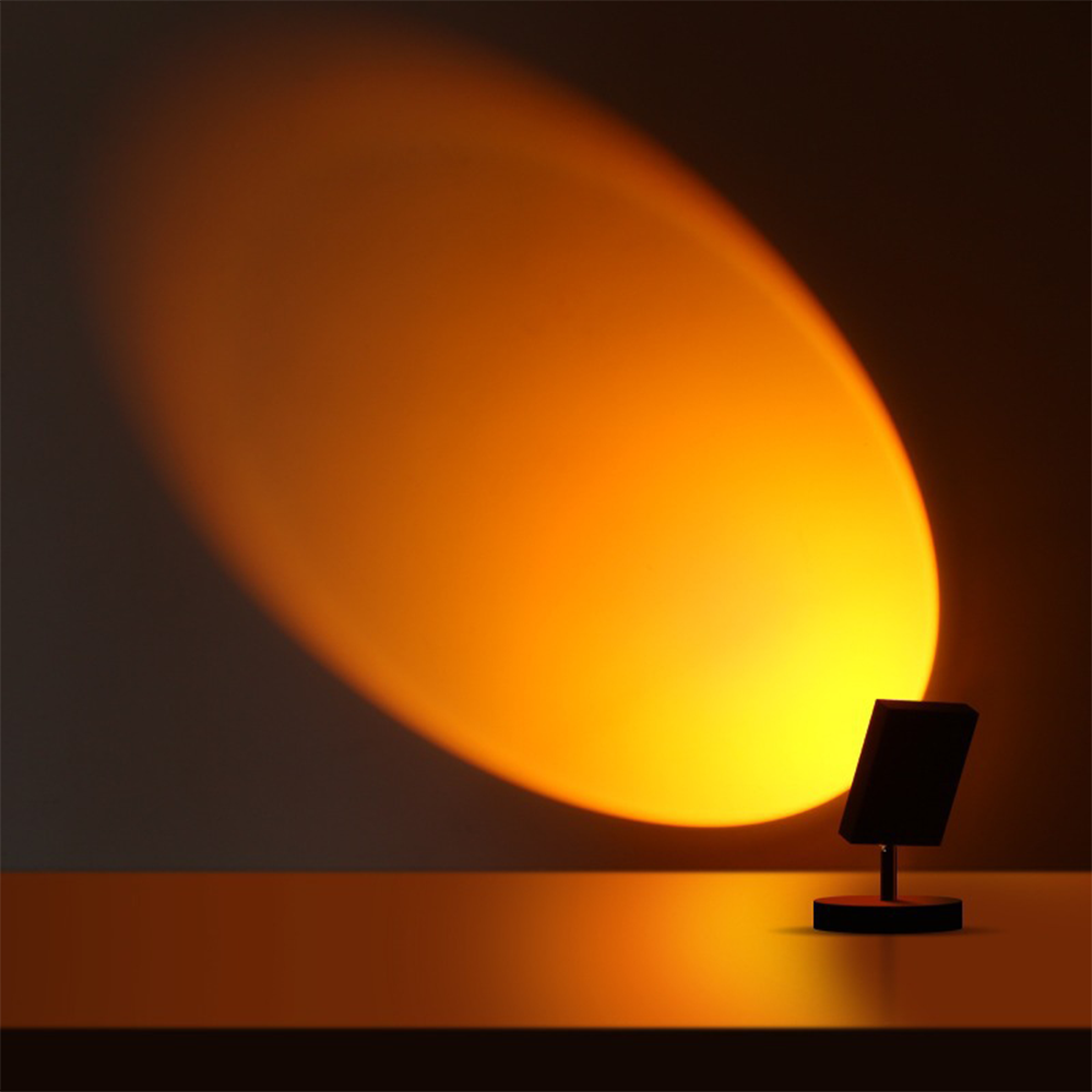 SunGlow Rétro LED Tischlampe | Sonnenuntergang Effekte | Deko für Zuhause & Büro