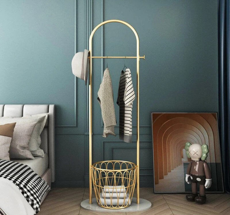 StyleRack™ Zeitgenössischer Garderobenständer aus Metall | Marmorboden | Moderner Kleiderständer für Eingangsbereich