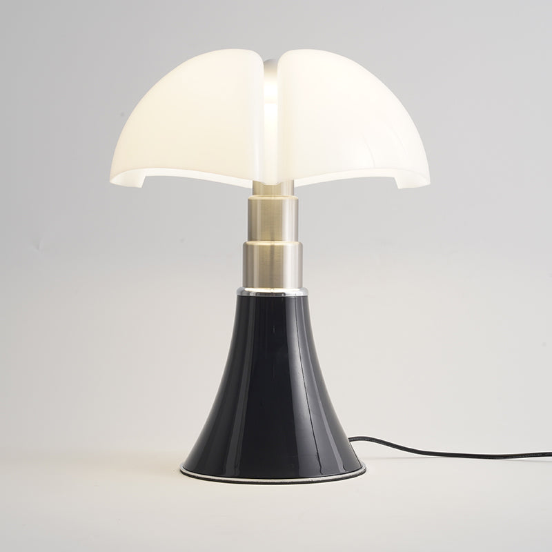 LumoraLED Designer Tischlampe | Vintage Stil | Warmes Licht | Dekorative Beleuchtung für Zuhause