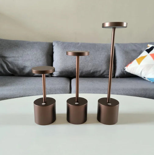 LumaLite Wiederaufladbare LED-Tischlampe | Kabellos | Dimmbar | Modernes Design für Restaurants und Zuhause