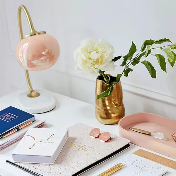 Aurion Metall Glas Tischlampe | Stilvolles Design | Stimmungsvolle Beleuchtung für Zuhause