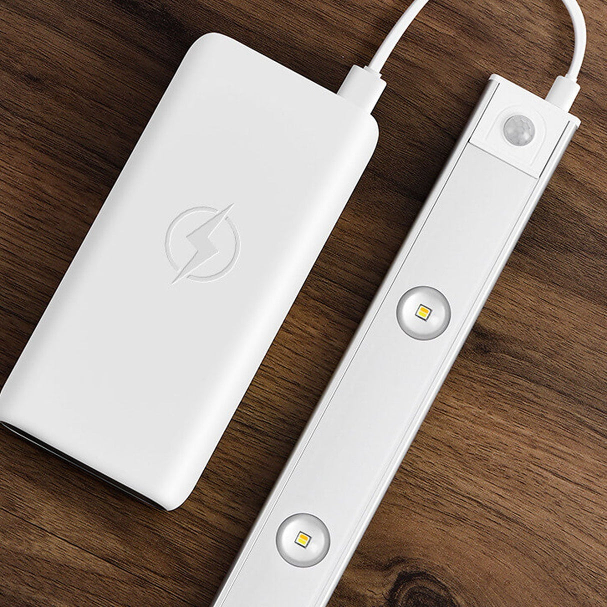 GlowWave Smart LED Lichtleiste | Ultradünn | Bewegungssensor | Wiederaufladbar | Verschiedene Größen