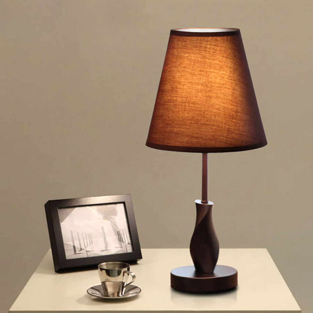 Arvolis Pure Tischlampe | Minimalistisches Design | Massivholz & Stoffschirm | Dekorativ & Modern