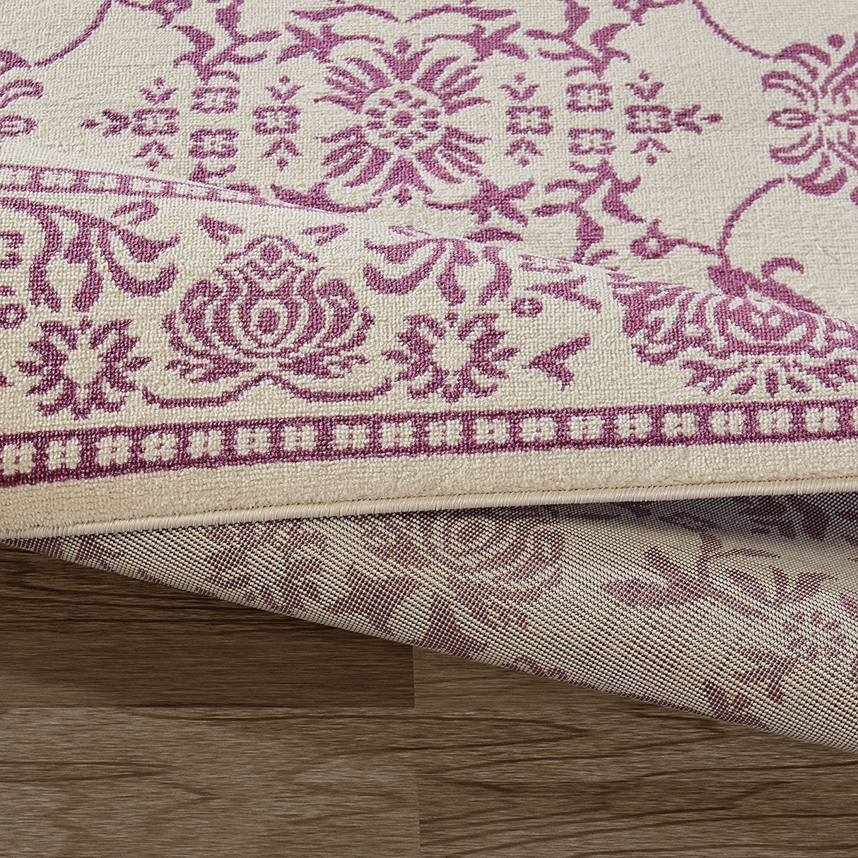 LilacGrace Oriental Teppich | Design in Elfenbein & Lila | Pflegeleicht & Weich | Wohnzimmer & Flur