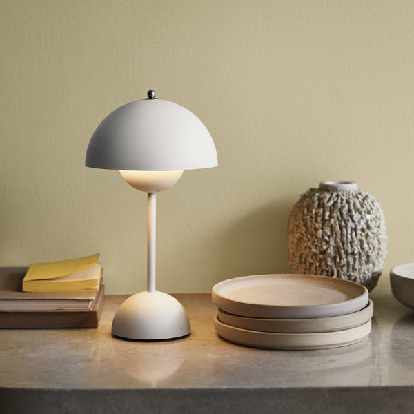 LumoBloom Verstellbare LED Tischlampe | Wiederaufladbar | Dimmbar | Dekorative Designleuchte für Zuhause & Büro