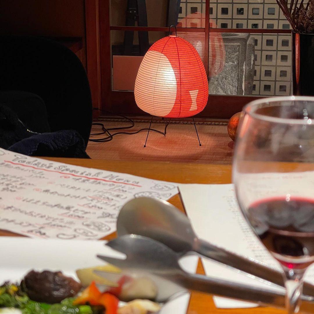 HikariLoom Washi Tischlampe | Handgefertigte Beleuchtung | Japanisches Design | Natürliche Eleganz