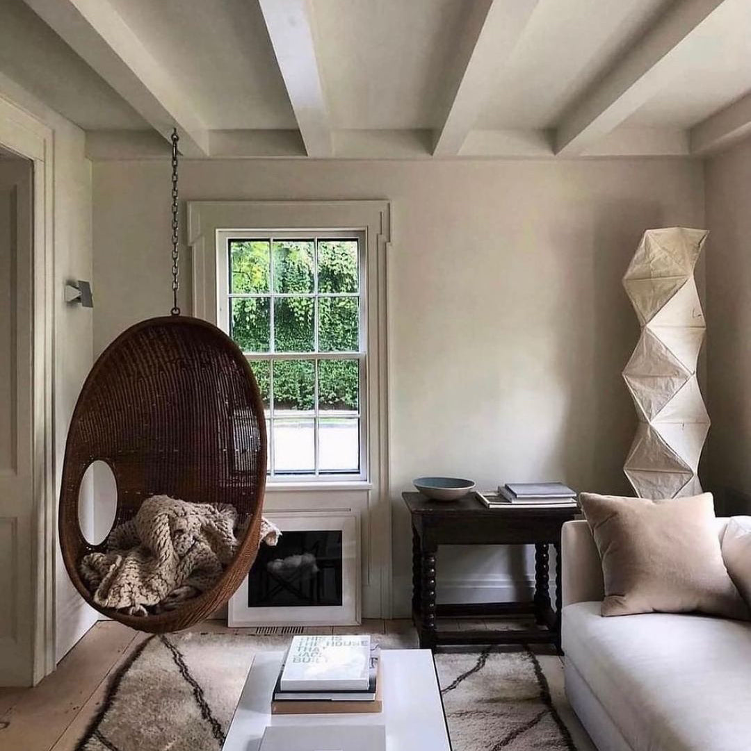 SereniLum Reispapier Stehlampe | Minimalistisches Design | Warmweißes LED-Licht | Nachhaltige Deko für Zuhause