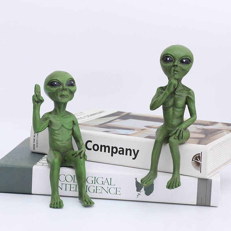 CosmoCraft Garten Alien | Outdoor Alien Dekofigur | Harzstatue für Garten & Haus | Miniatur für Außenbereich