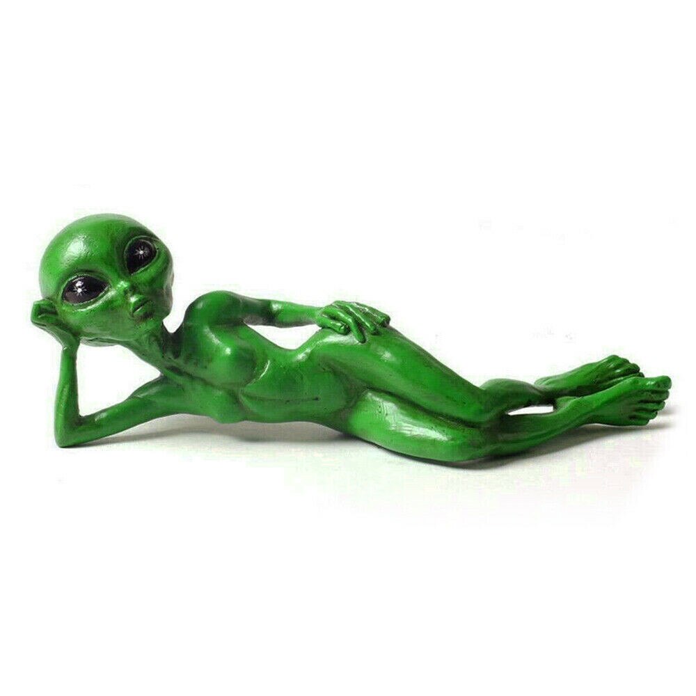 CosmoCraft Garten Alien | Outdoor Alien Dekofigur | Harzstatue für Garten & Haus | Miniatur für Außenbereich