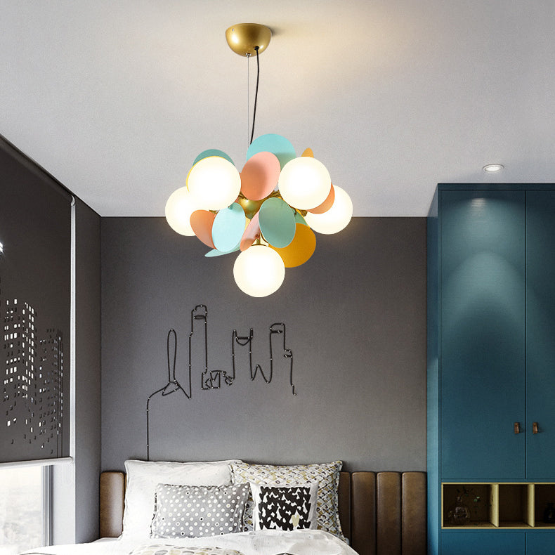 AuroraVine Kronleuchter | Nordic Design | Runde Glasbälle & Acrylzweige | 5-15 Lichter | Stilvoll & Modern