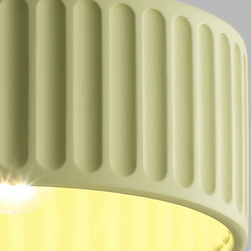 Vividura Nordic Deckenleuchte | Halb bündig montiert | Gerippter Zylinder | 1-Licht Harzlampe für Flure