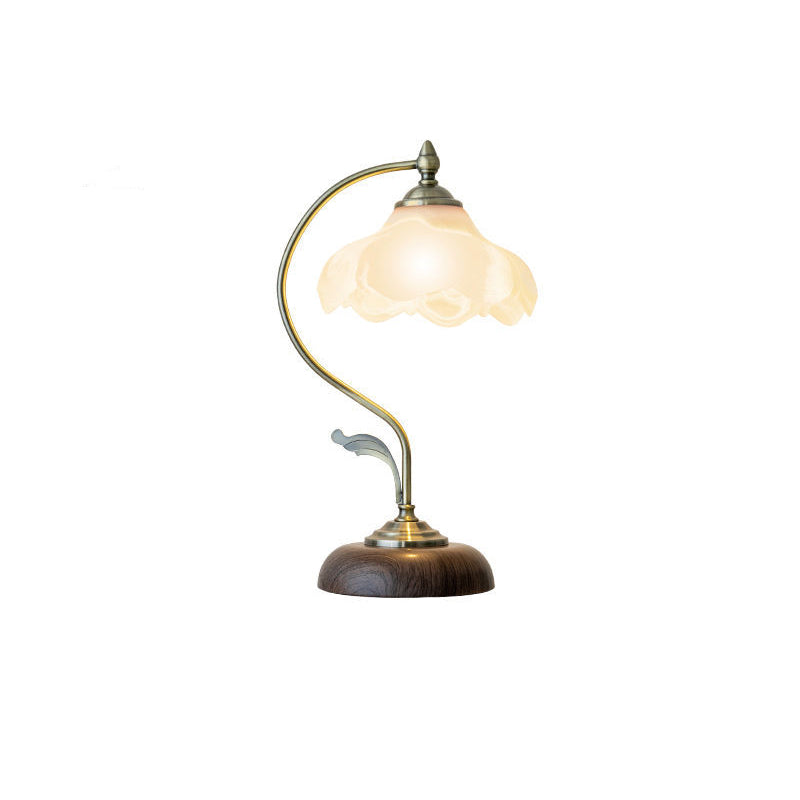 FloraArc Retro Tischlampe | Blumenmuster | Eisen, Glas & Keramik | 1 Licht | Stilvoll für Schlafzimmer